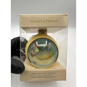 Hallmark Snoopy Vintage Christmas Ornament Ball Peanuts Diorama 1979 Woodstock